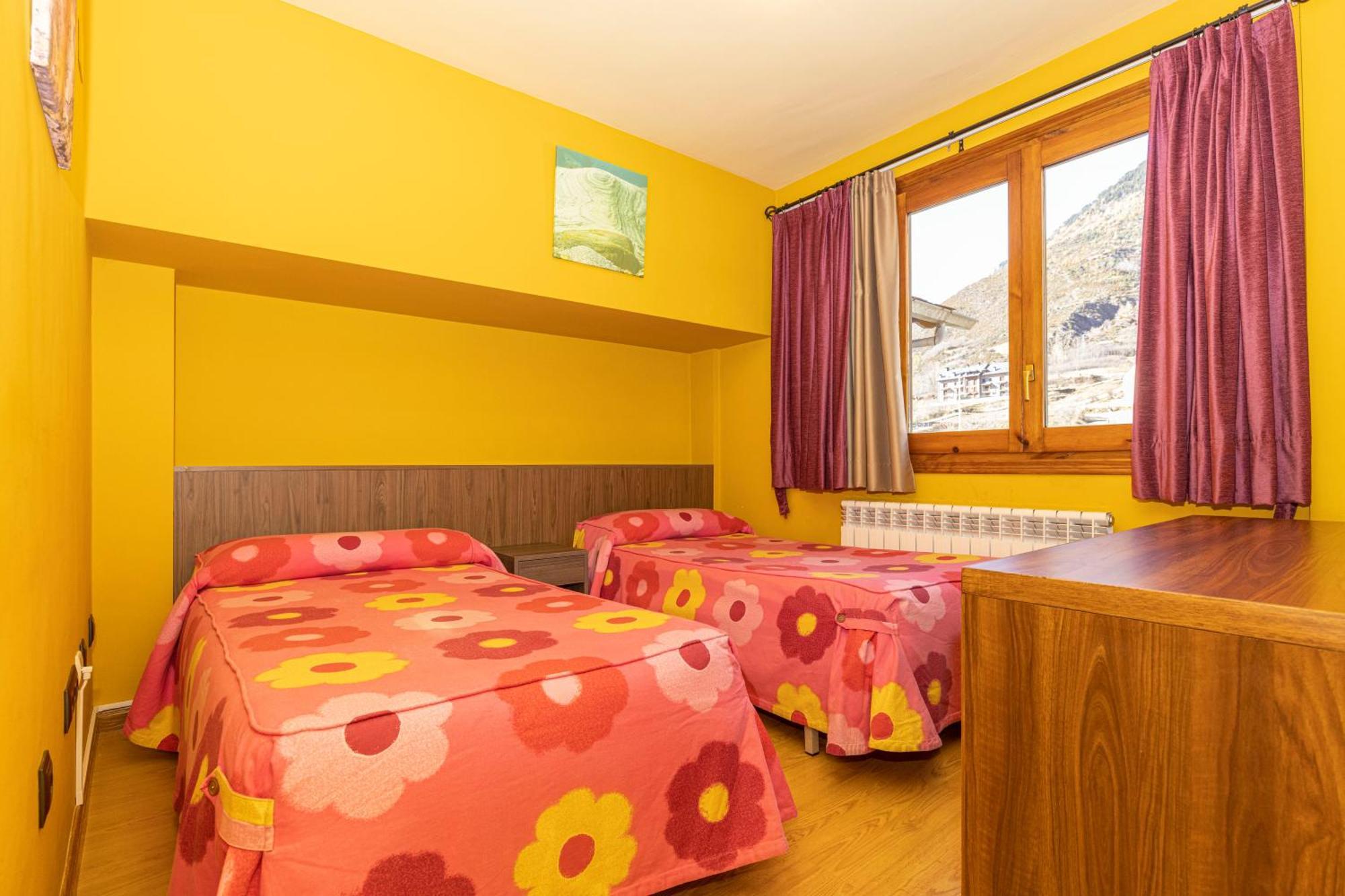 Hotel Solana Benasque Esterno foto